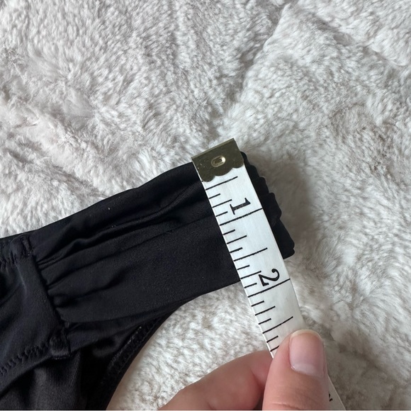 Victoria's Secret | Knockout Ruche Black Bikini Bottoms | Size Small - Picture 12 of 12